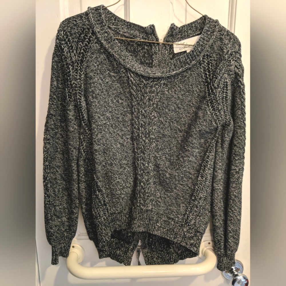 Macy's Vintage Women's Crew Neck Sweater Gray Ribbed Knit Zipper Size Medium M